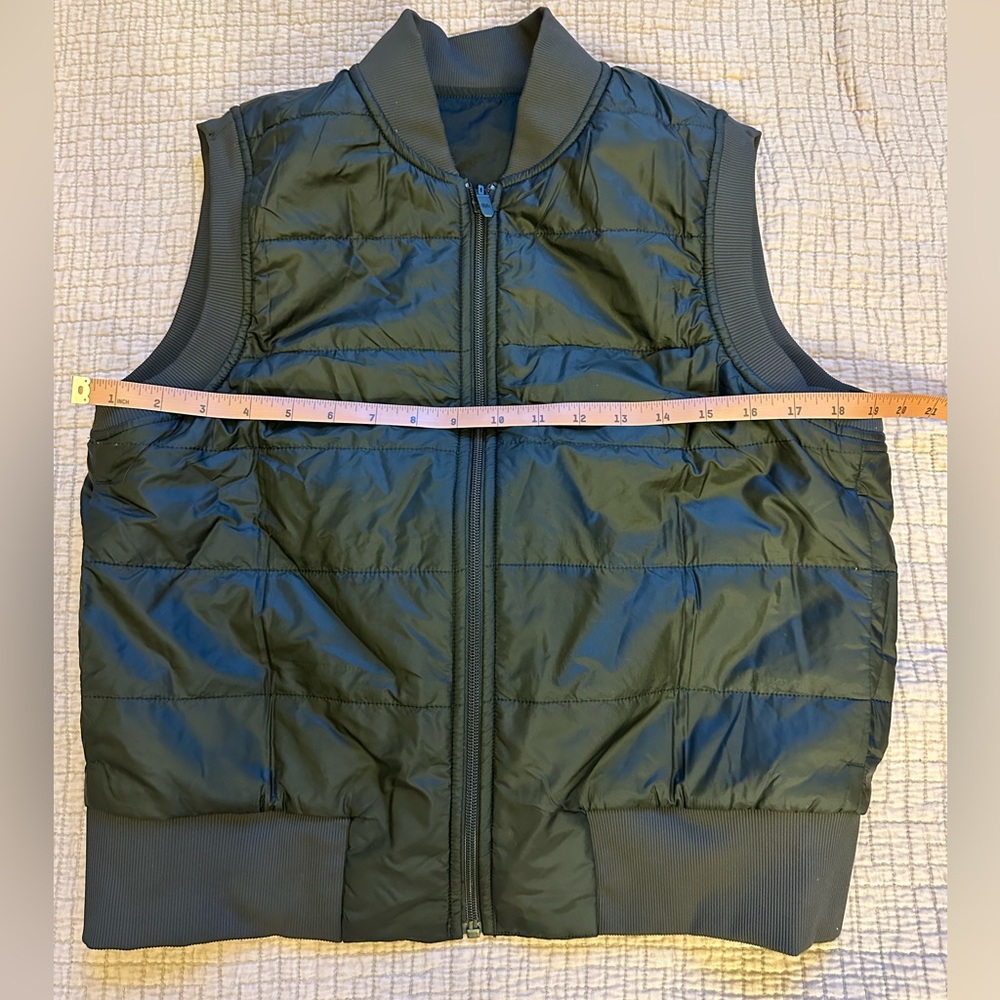 COPY - Lululemon reversible bomber vest